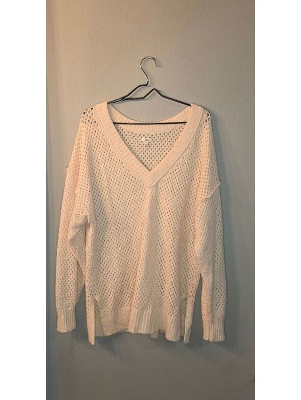 Aerie Large Ivory Open Knit Oversized V Neck Pullover Sweater